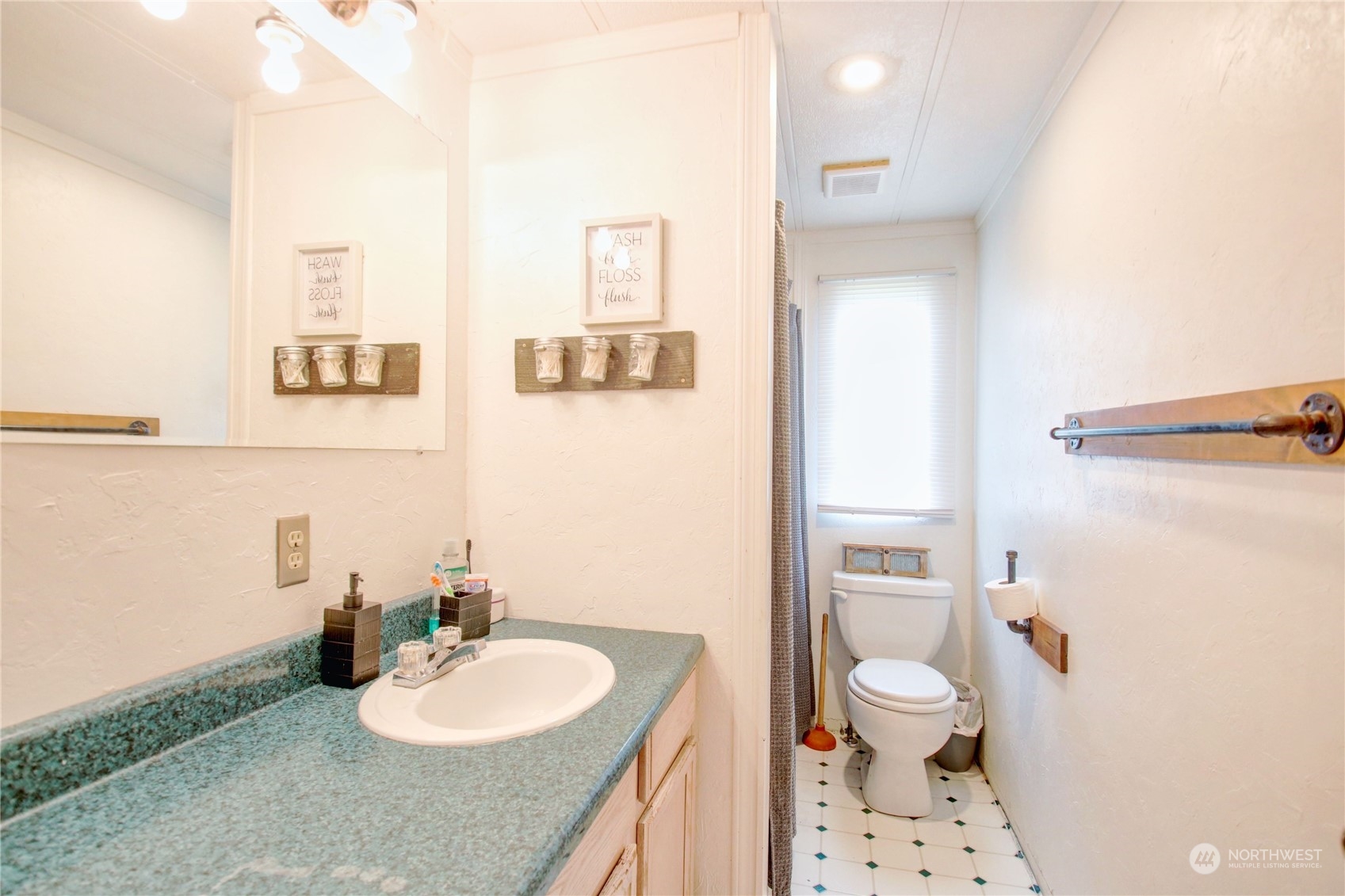 24919 Hoehn Road, Unit 33 Sedro-Woolley, WA 98284 - Photo 19 of 28 Gallery Image 19