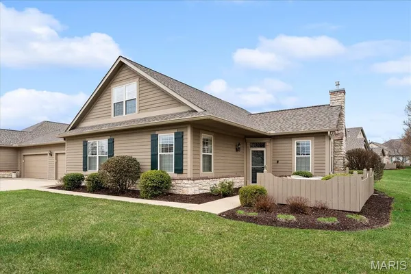 $365,000 | 1304 Three Rivers Drive, O'Fallon, IL 62269