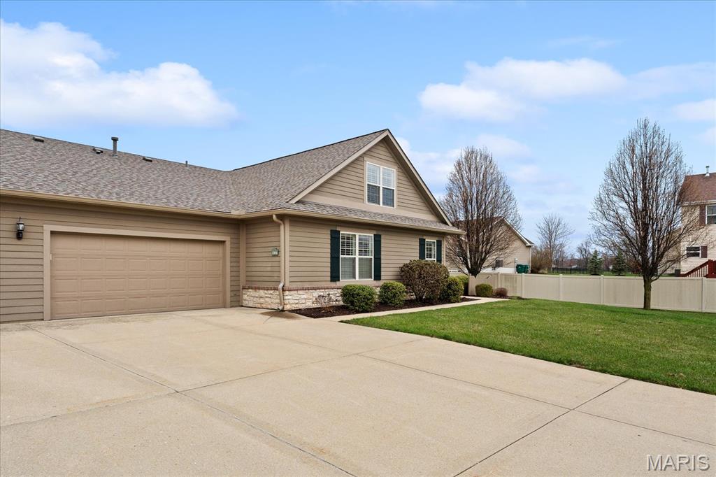 1304 Three Rivers Drive O'Fallon, IL 62269 - Photo 31 of 35