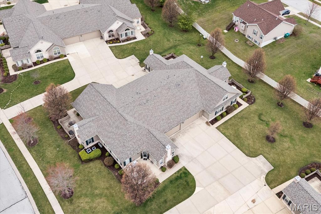 1304 Three Rivers Drive O'Fallon, IL 62269 - Photo 32 of 35