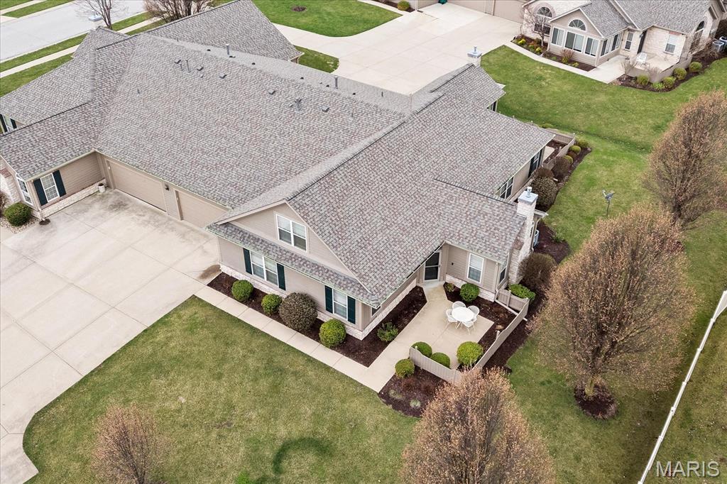 1304 Three Rivers Drive O'Fallon, IL 62269 - Photo 5 of 35