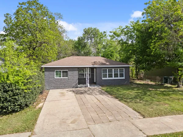 $232,990 | 1614 Palmwood Drive, Pasadena, TX 77502