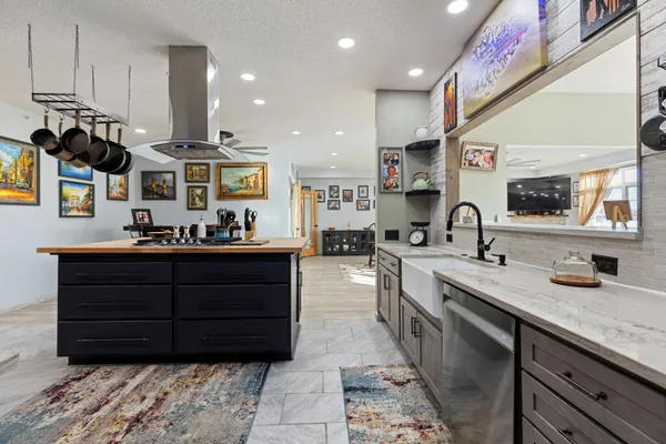 $525,000 | 2150 Old School Road, Unit 354, Mound, MN 55364