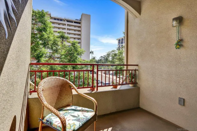 $634,000 | 2400 Fifth Avenue, Unit 326, San Diego, CA 92101
