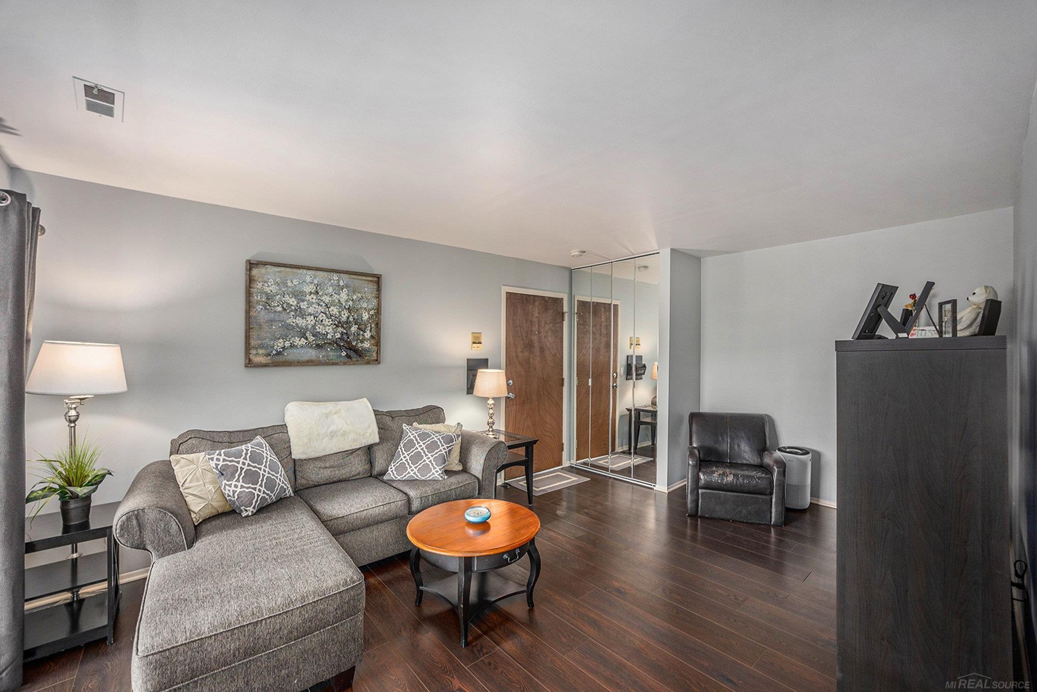 440 Baldwin Avenue, Unit 70 Rochester, MI 48307 - Photo 4 of 15