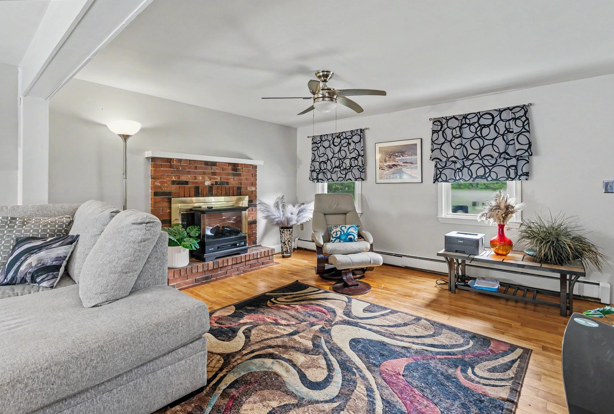 6 Colleen Road Nashua, NH 03062 - Photo 19 of 40 Gallery Image 19