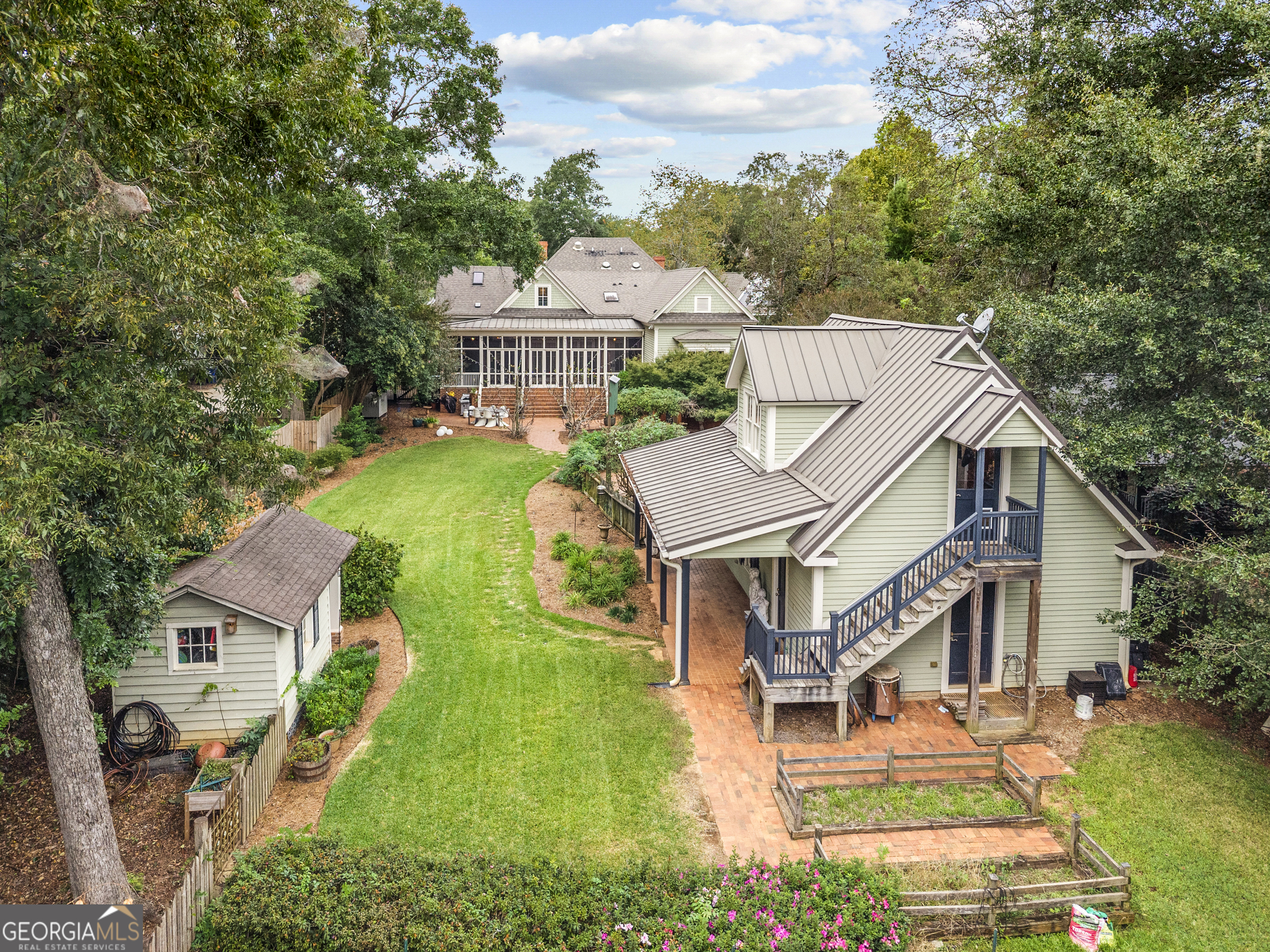 358 Pine Street Madison, GA 30650 - Photo 2 of 45