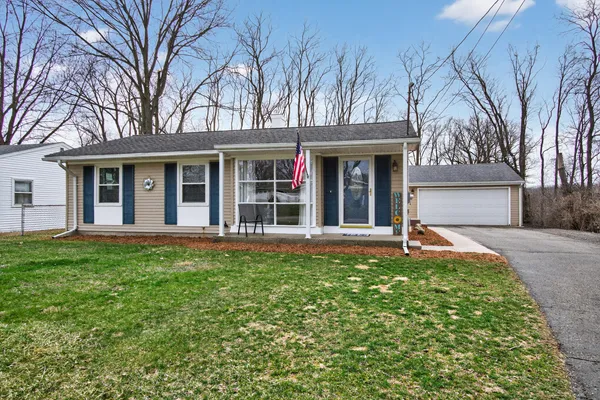 $199,900 | 5513 Sherwood Drive, Jackson, MI 49201