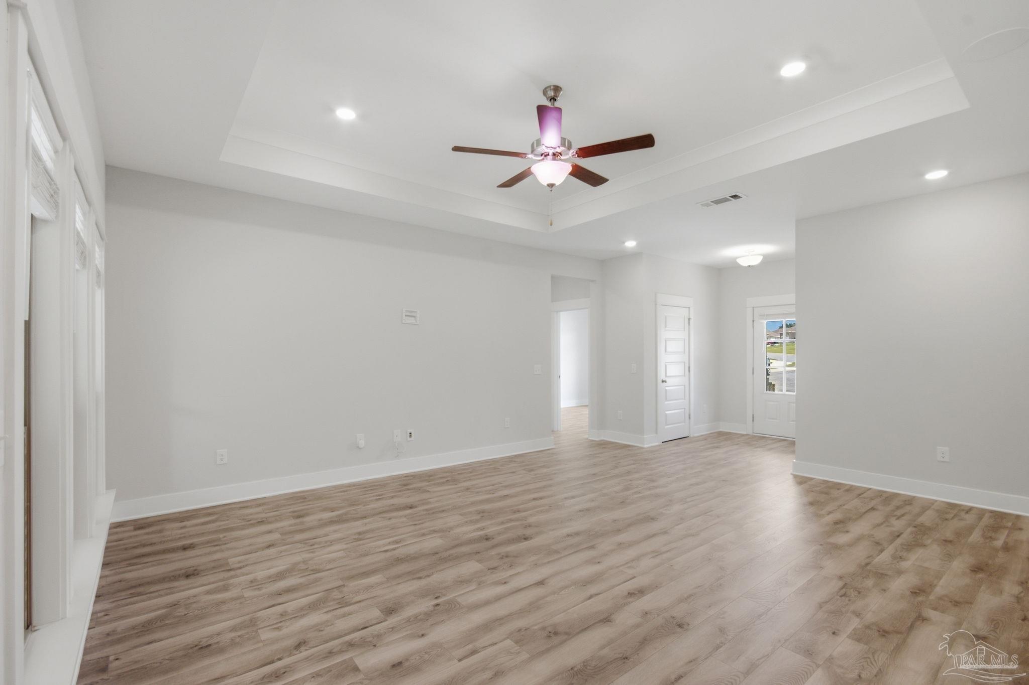 2849 Avalon Street Cantonment, FL 32533 - Photo 7 of 30