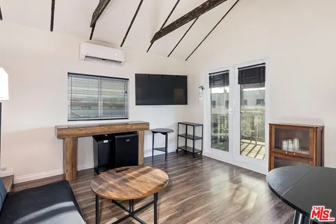 $1,749,000 | 1621 Campus Road, Los Angeles, CA 90041