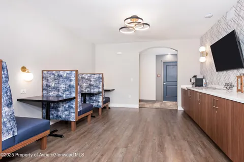 $389,000 | 253 Wulfsohn Road, Unit 114, Glenwood Springs, CO 81601