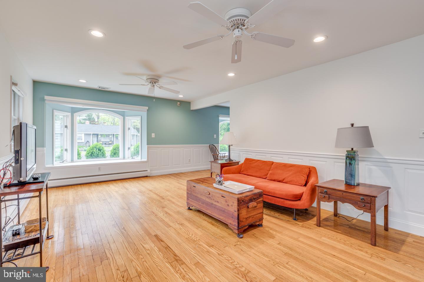 149 Tabernacle Road Medford, NJ 08055 - Photo 7 of 59 Step up into the Family Room