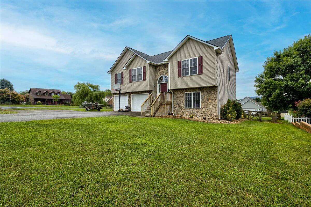 4 Teel Brooke Road Rocky Mount, VA 24151 - Photo 8 of 26 teel brooke photo
