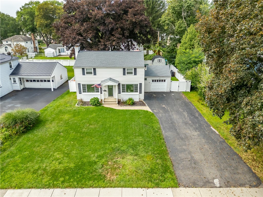 85 Keswick Road Irondequoit, NY 14609 - Photo 3 of 35 Gallery Image 3