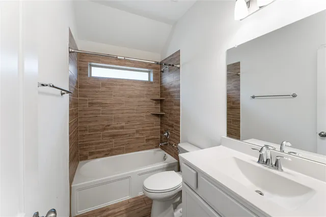 $2,850 | 13018 Hydeland Drive, Richmond, TX 77407