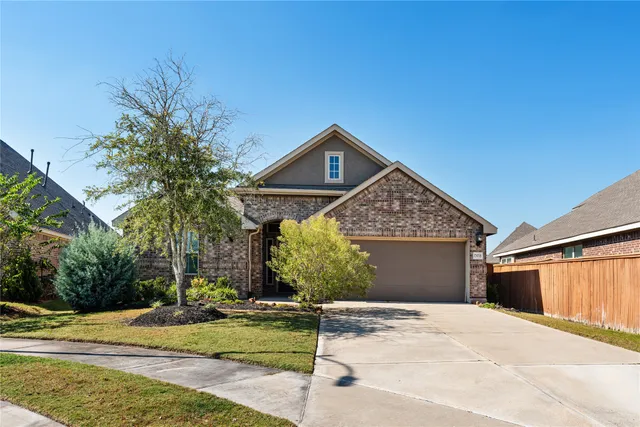 $2,850 | 13018 Hydeland Drive, Richmond, TX 77407