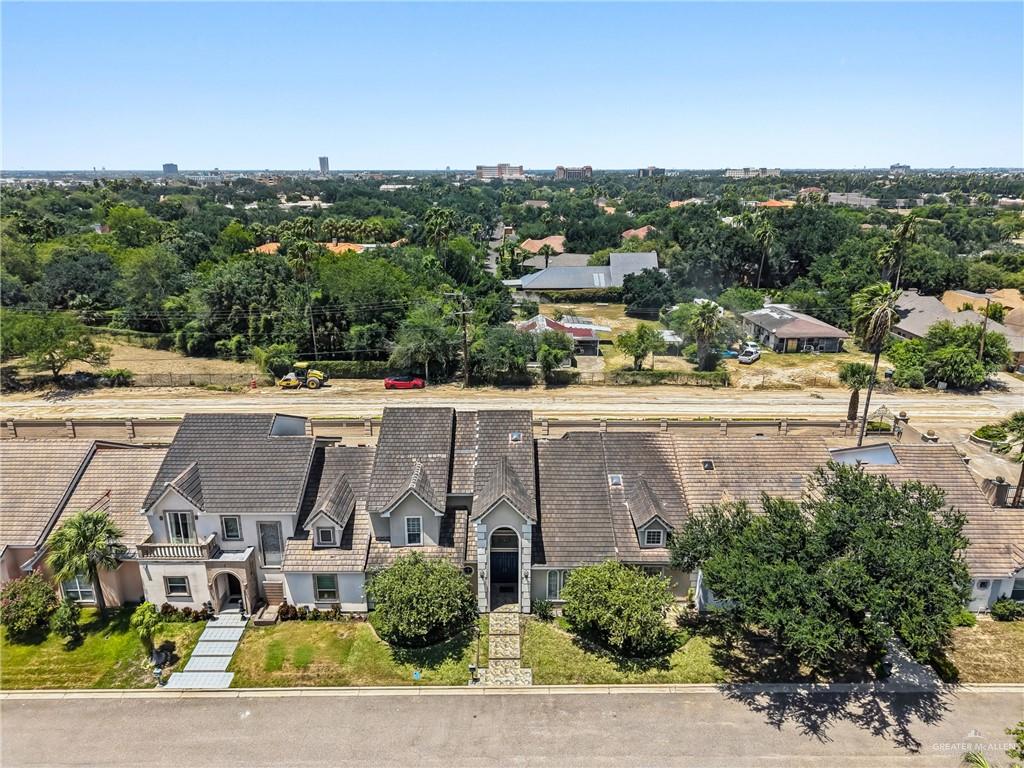 301 Bales Road, Unit 4 McAllen, TX 78503 - Photo 33 of 35 Gallery Image 33