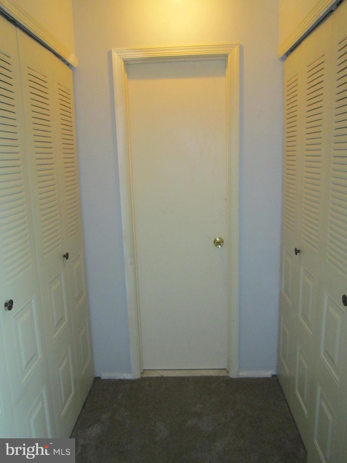 92 Versailles Court Hamilton, NJ 08619 - Photo 20 of 28
