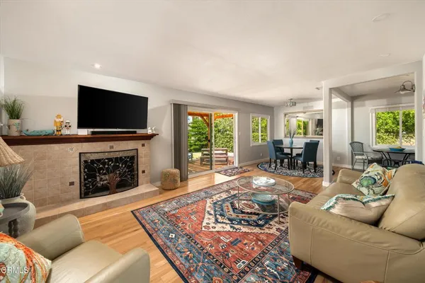 $1,089,000 | 173 Bucknell Avenue, Ventura, CA 93003
