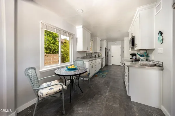 $1,089,000 | 173 Bucknell Avenue, Ventura, CA 93003