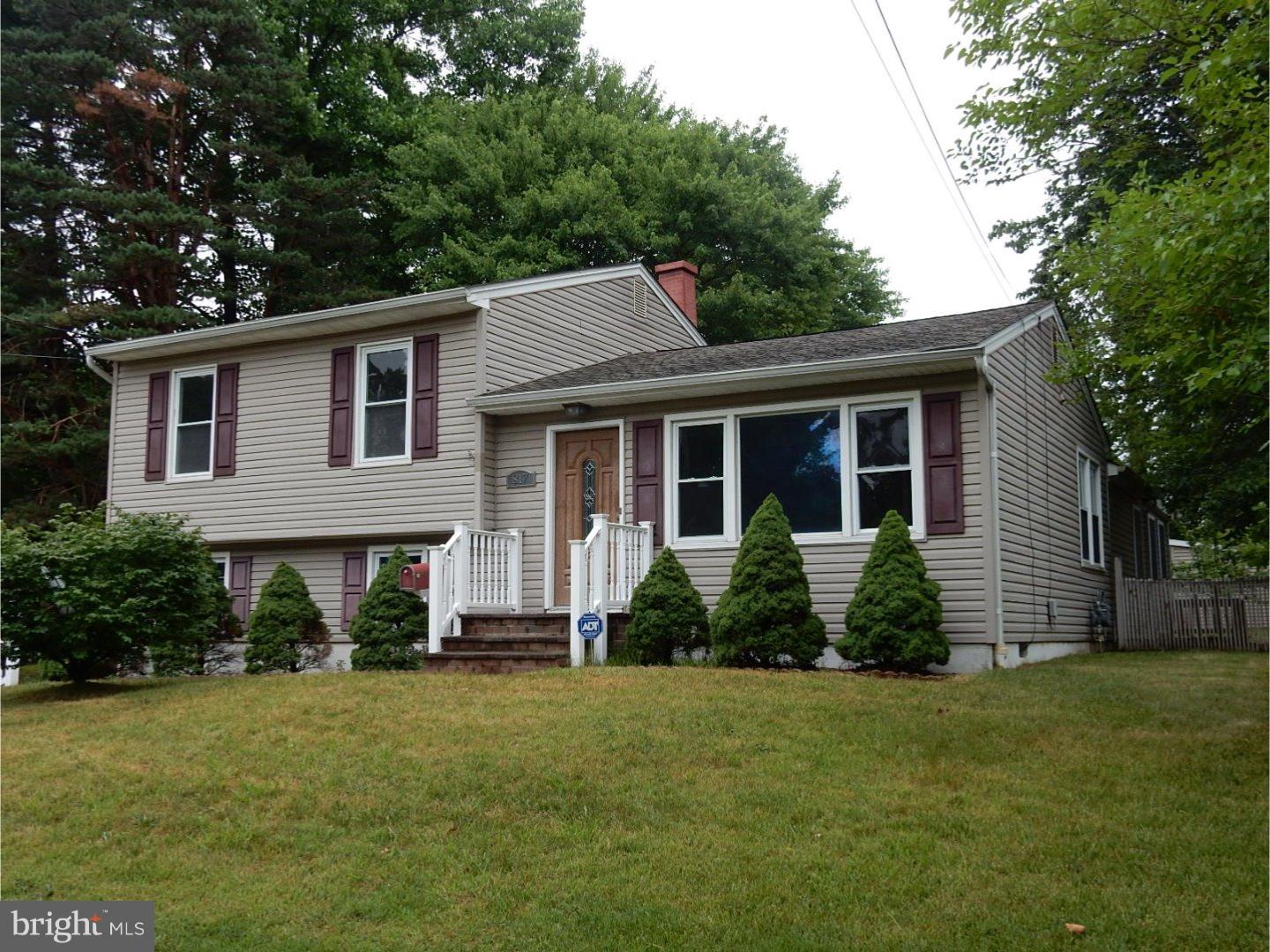 817 Bentley Road Lindenwold, NJ 08021 - Photo 1 of 20 Exterior Front