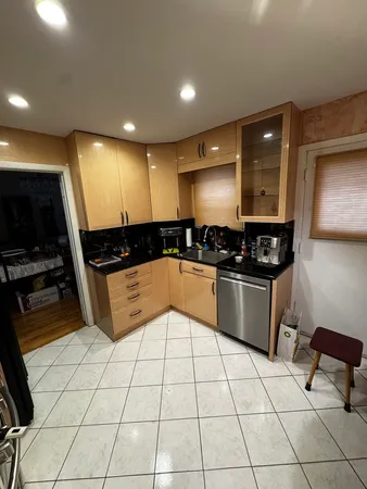 $3,500 | 395 Central Avenue, Highland Park, IL 60035