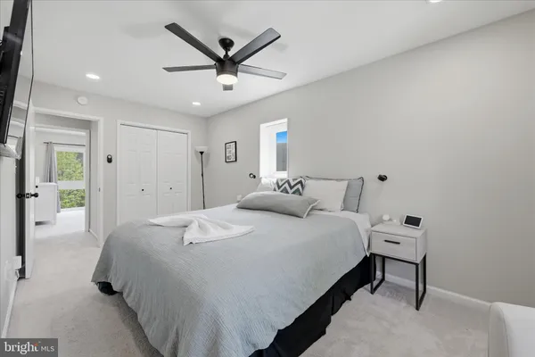 $635,000 | 9806 Sweet Mint Drive, Vienna, VA 22181