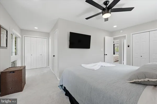 $635,000 | 9806 Sweet Mint Drive, Vienna, VA 22181