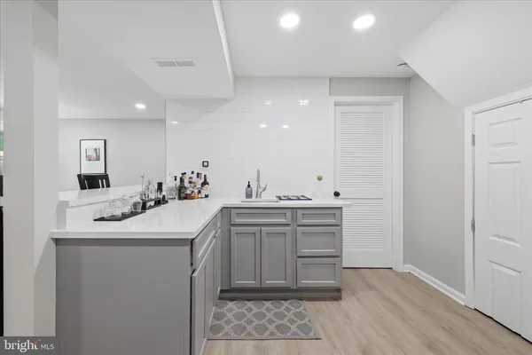 $635,000 | 9806 Sweet Mint Drive, Vienna, VA 22181