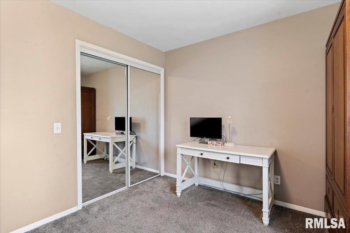 412 Armor Road Springfield, IL 62704 - Photo 25 of 31 Gallery Image 25