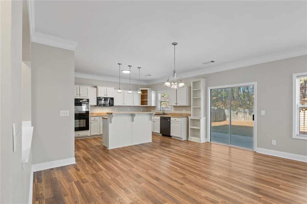 375 Parkmont Way Dallas, GA 30132 - Photo 11 of 33