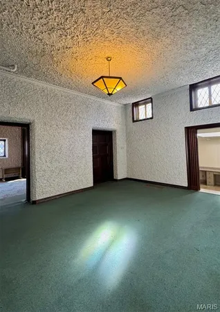 $500,000 | 1924 Allen Avenue, St. Louis, MO 63104