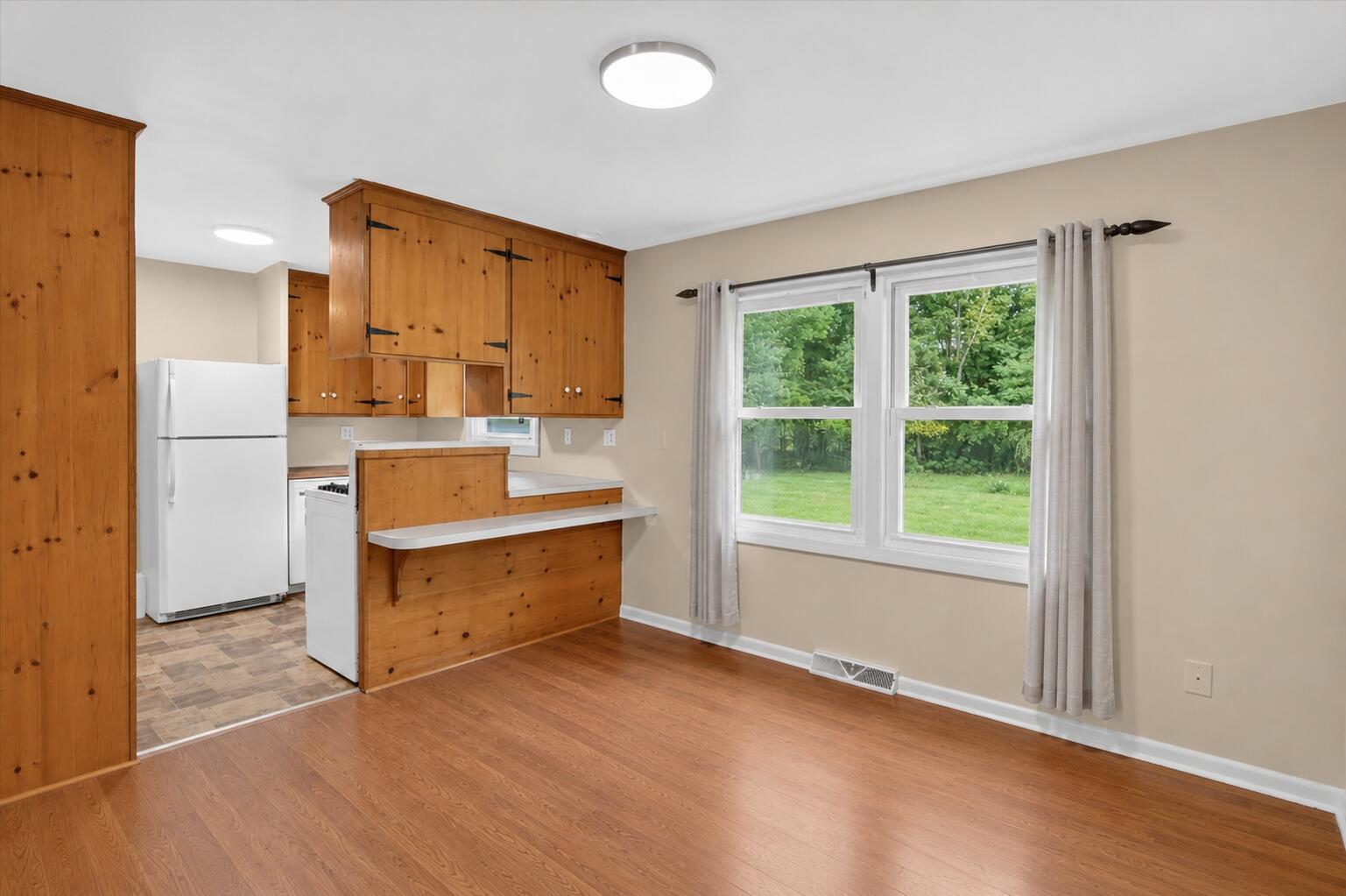 7836 Cuff Road Jackson, MI 49201 - Photo 6 of 43 5bc9c4fe-62af-48d2-b36b-9de6910ff243