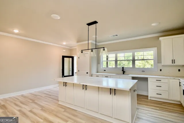 $680,000 | 1021 Pointe Street South, Tignall, GA 30668