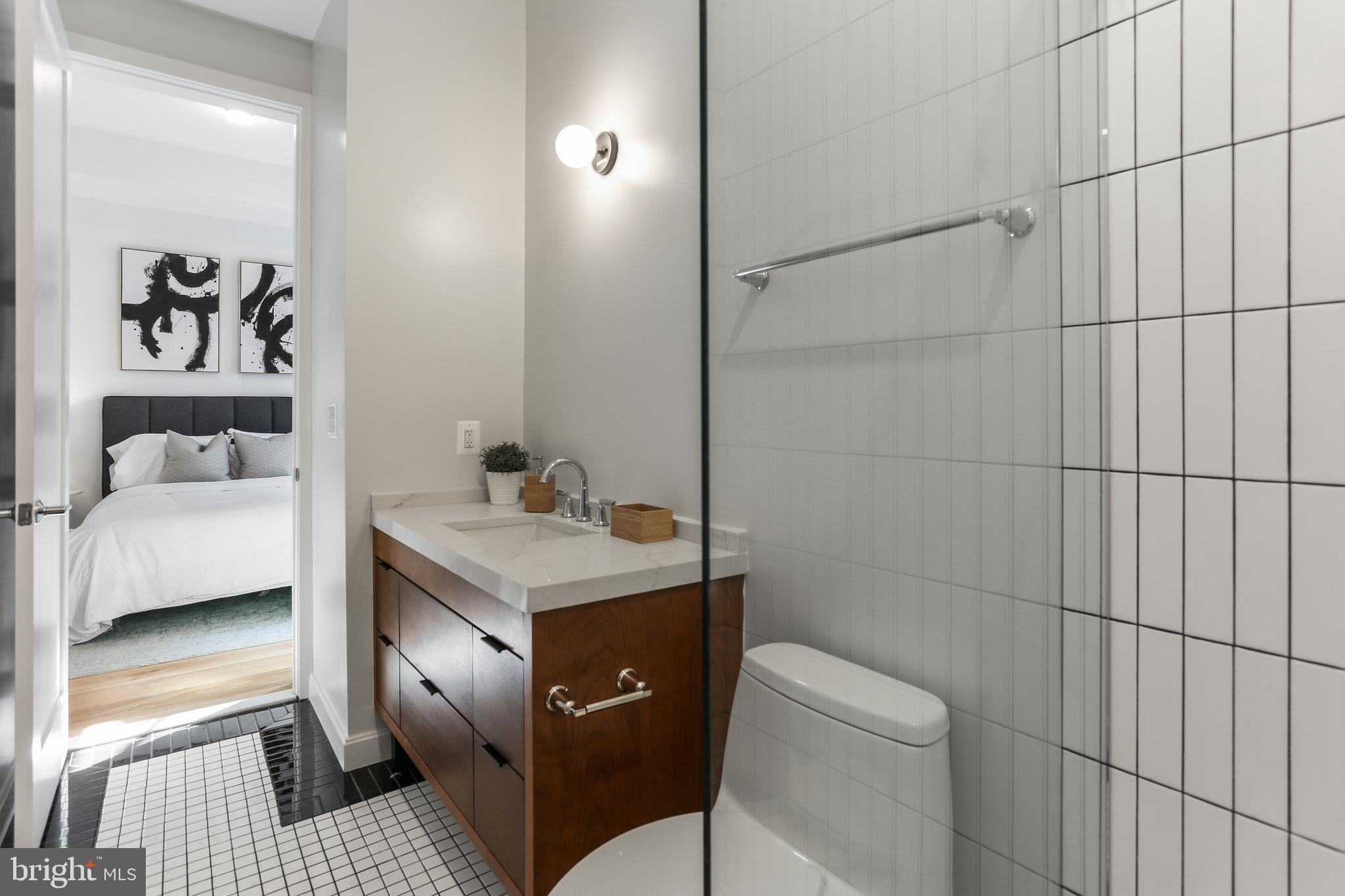 2248 Ontario Road Northwest, Unit PH8 Washington, DC 20009 - Photo 17 of 48 Ensuite Bathroom