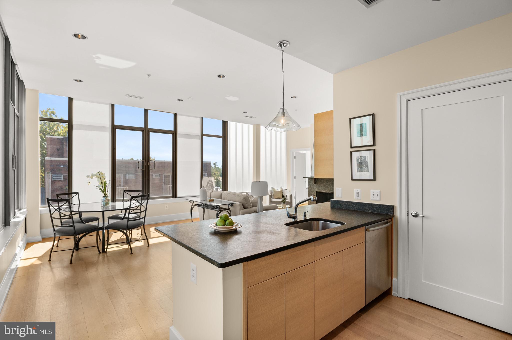 2516 Q Street Northwest, Unit C301 Washington, DC 20007 - Photo 2 of 17 Entry foyer looks into the living space