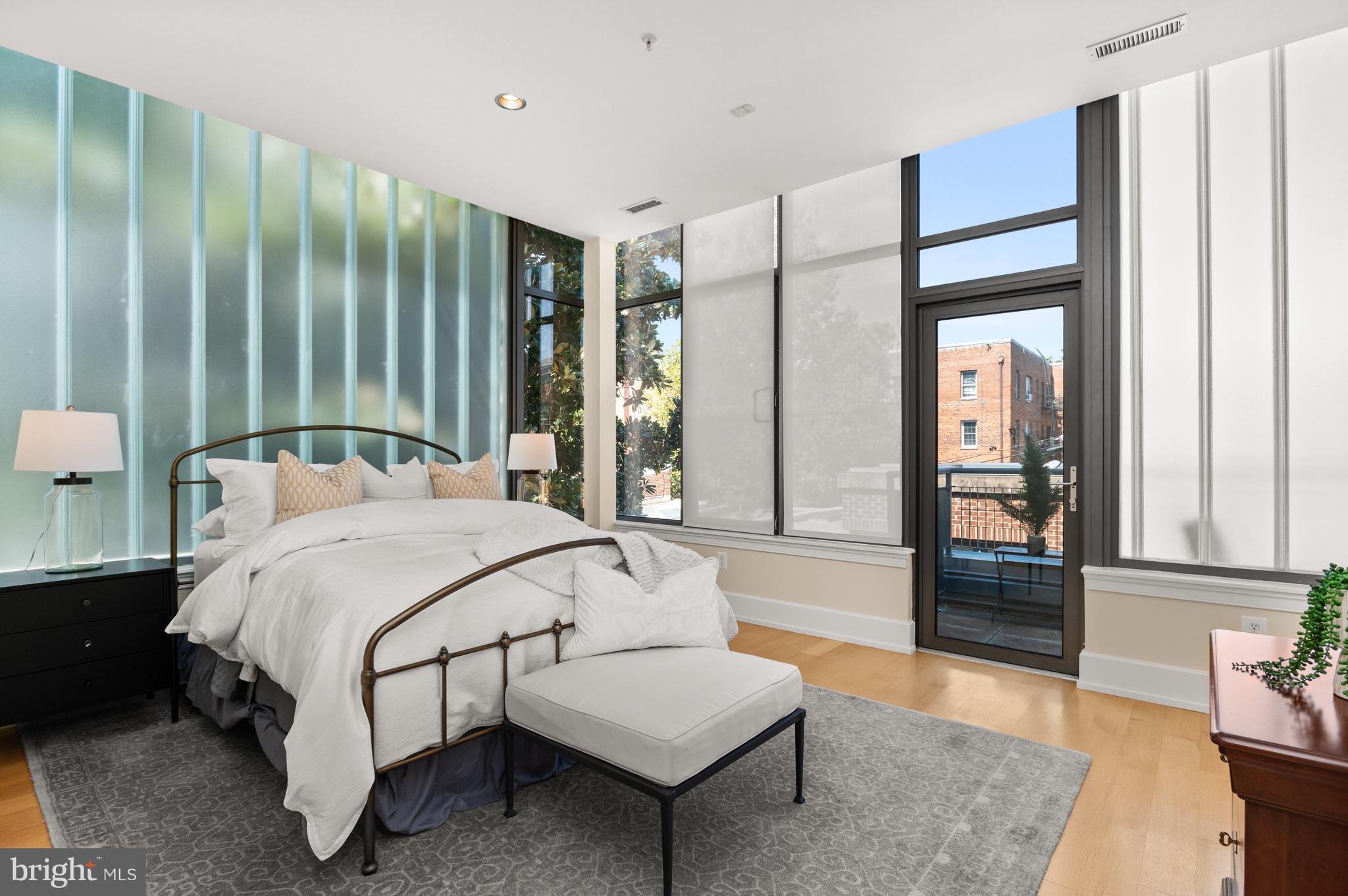 2516 Q Street Northwest, Unit C301 Washington, DC 20007 - Photo 6 of 17 Primary bedroom