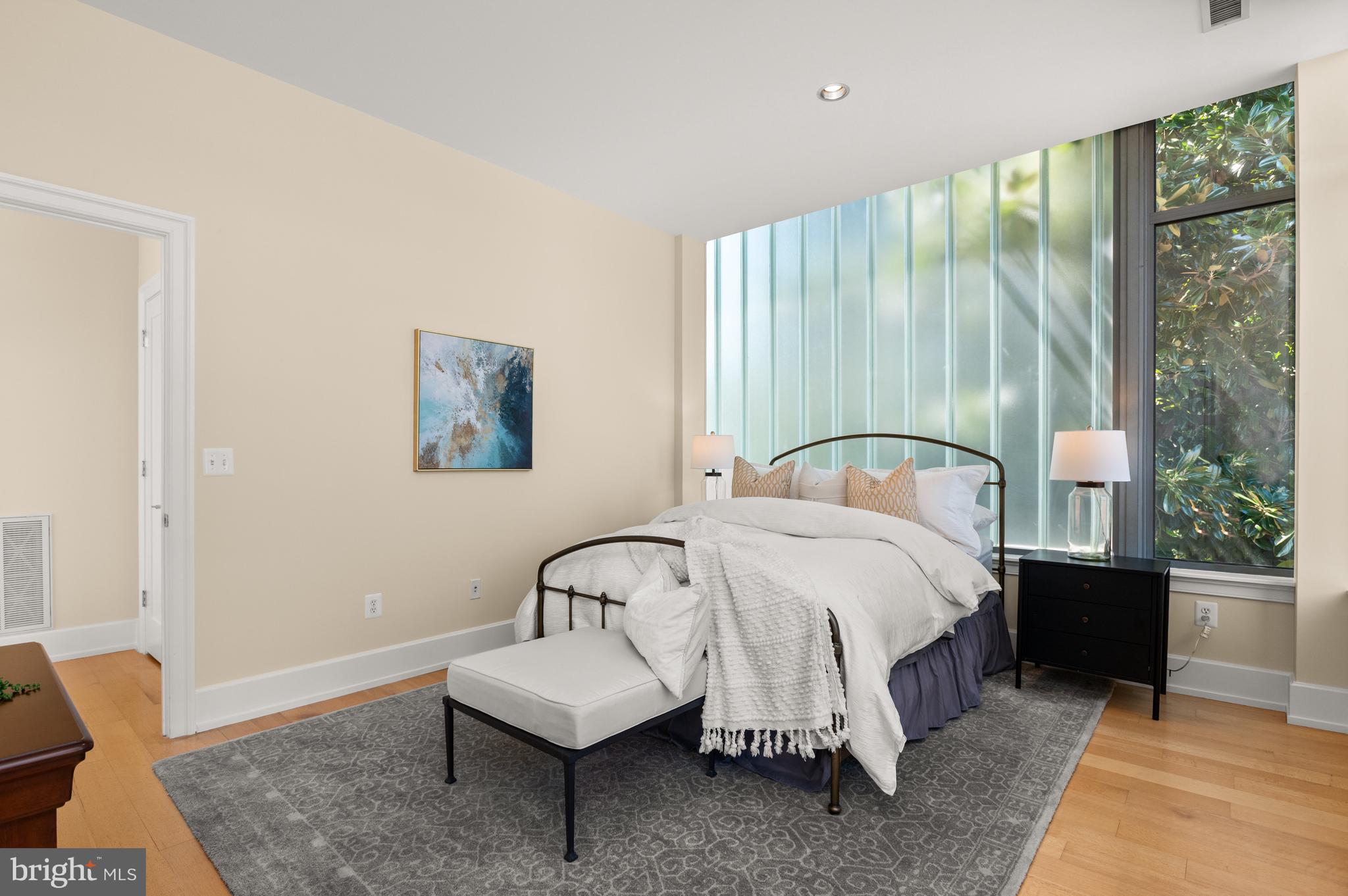 2516 Q Street Northwest, Unit C301 Washington, DC 20007 - Photo 7 of 17