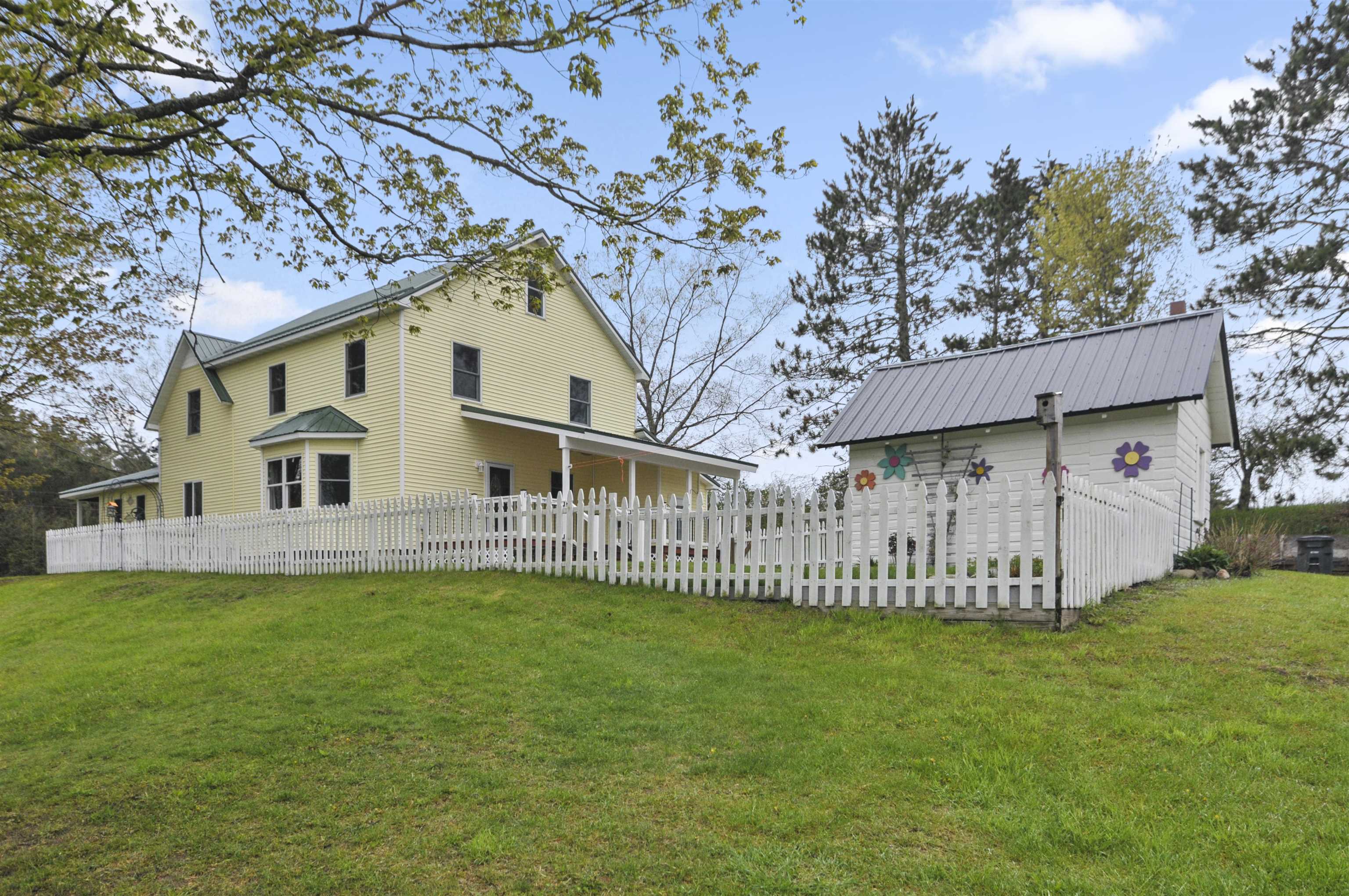 9901 South 41 Road Cadillac, MI 49601 - Photo 53 of 98