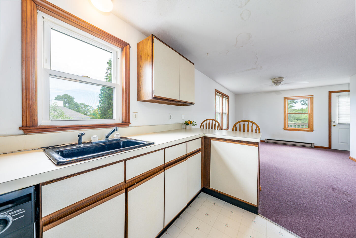 8 Merchants Road, Unit 9 Sandwich, MA 02563 - Photo 12 of 23 kitchen4