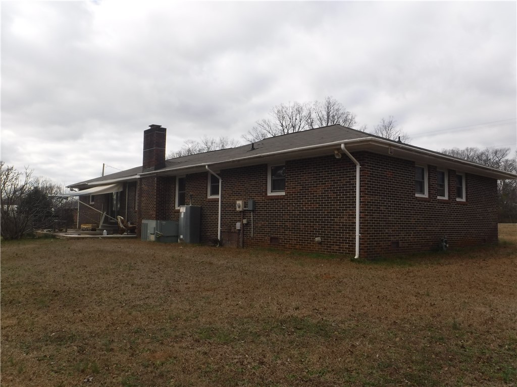 3038 Sunset Forest Road Anderson, SC 29626 - Photo 4 of 16 Gallery Image 4