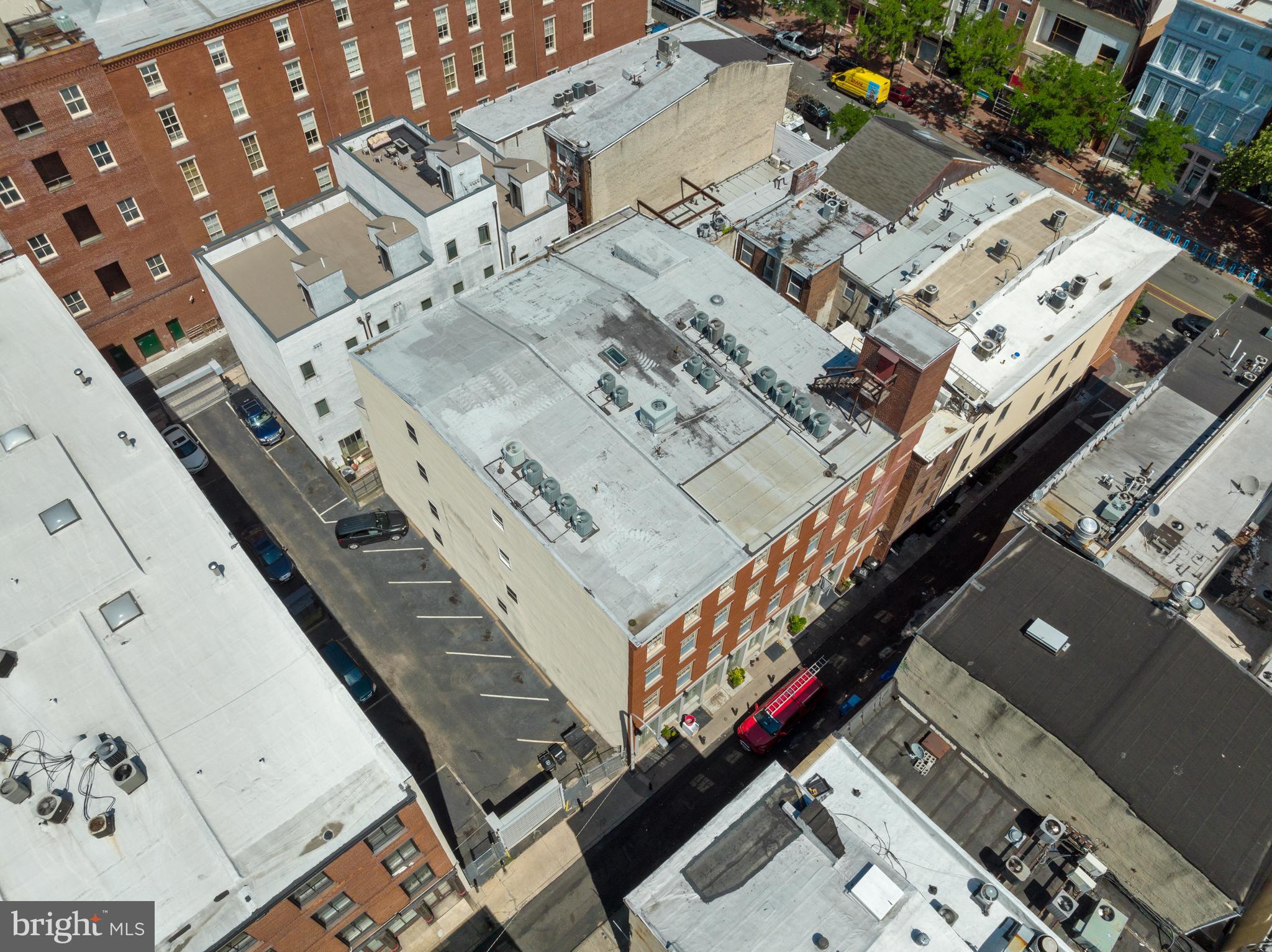 6-10 Strawberry Street, Unit 10 Philadelphia, PA 19106 - Photo 29 of 30
