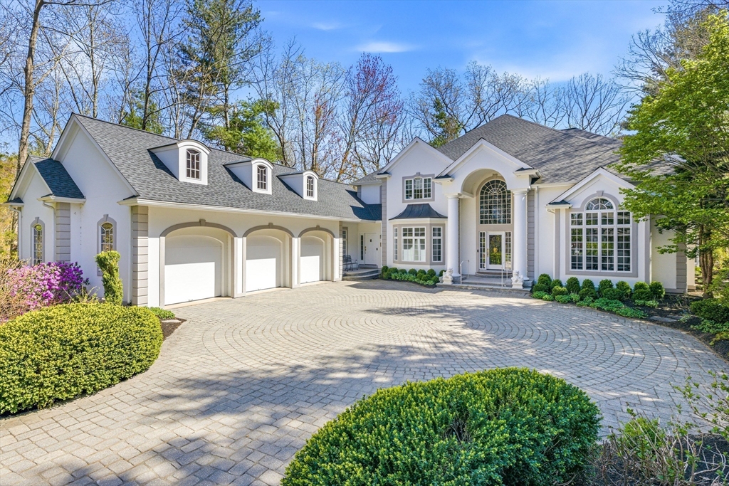 98 Bridle Trail Road Needham, MA 02492 - Photo 3 of 37