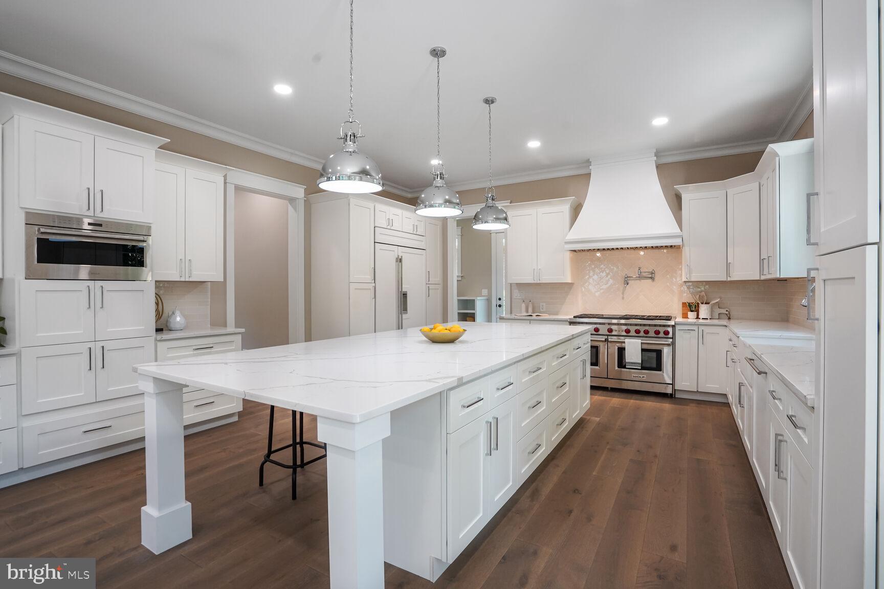 504 Kingsley Road Southwest Vienna, VA 22180 - Photo 32 of 148 Kitchen - Designed for Serious Home Chefs!