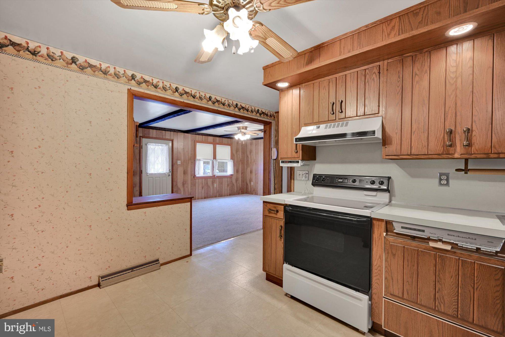 536 Mohns Hill Road Reading, PA 19608 - Photo 8 of 29