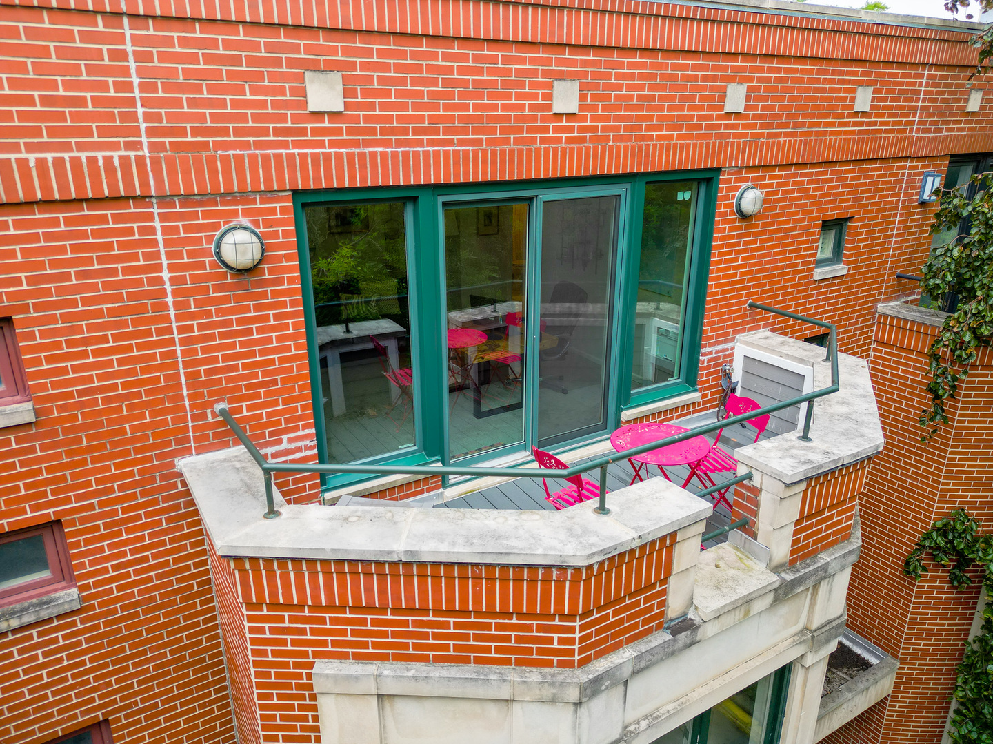 2216 North Wayne Avenue Chicago, IL 60614 - Photo 32 of 40