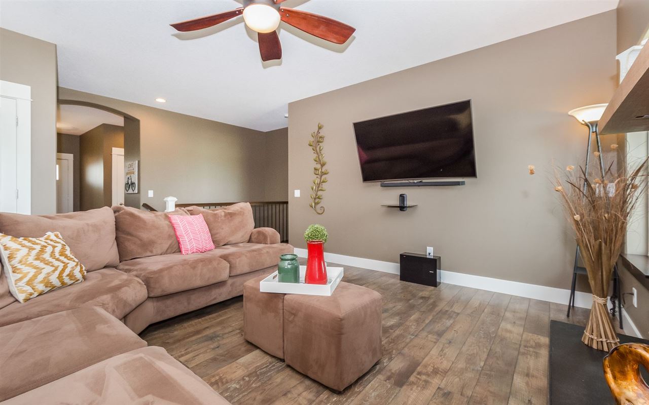 6715 Hoover Trail Road Southwest Cedar Rapids, IA 52404 - Photo 10 of 25 Gallery Image 10