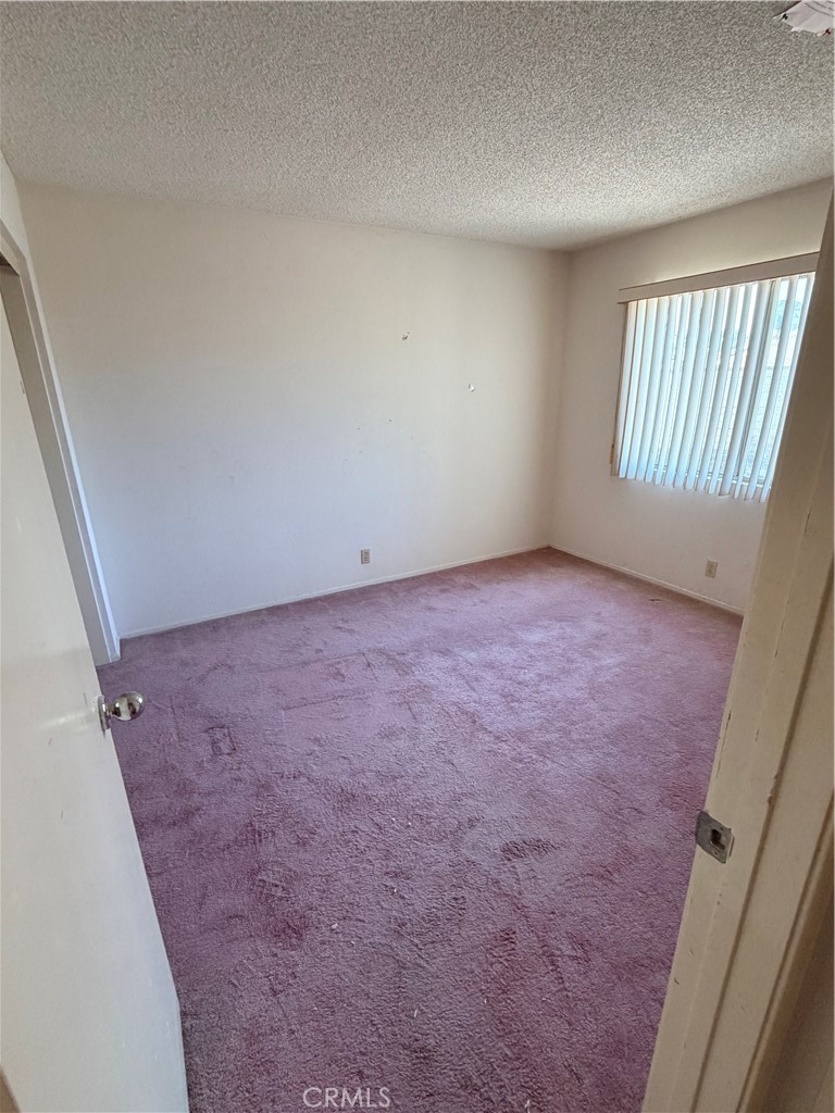 110 Sandpoint Lane Riverside, CA 92506 - Photo 5 of 11