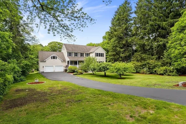 $1,498,000 | 44 Bridge Street, Medfield, MA 02052