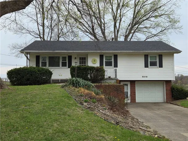 $214,000 | 5318 Ethel Drive, St. Joseph, MO 64506
